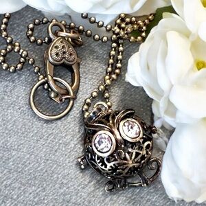 Locket Owl and Rhinestone Steampunk owl locket necklace. Owl necklace.